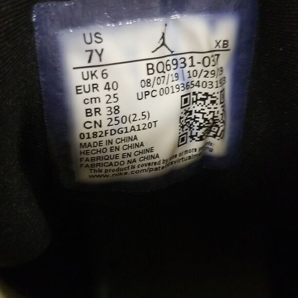 Nike Air Jordan 1 Mid SE “Aurora Green” Or “Clover” Wmn's sz 9, Mens/Boy's sz 7 - Picture 6 of 7